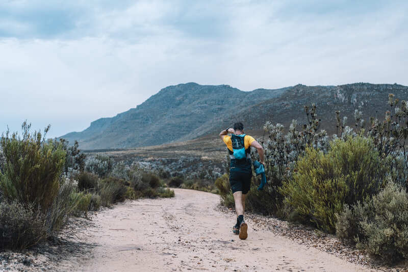 Chaleco Trail Running Strive Ultra Light – Volkanica Outdoors